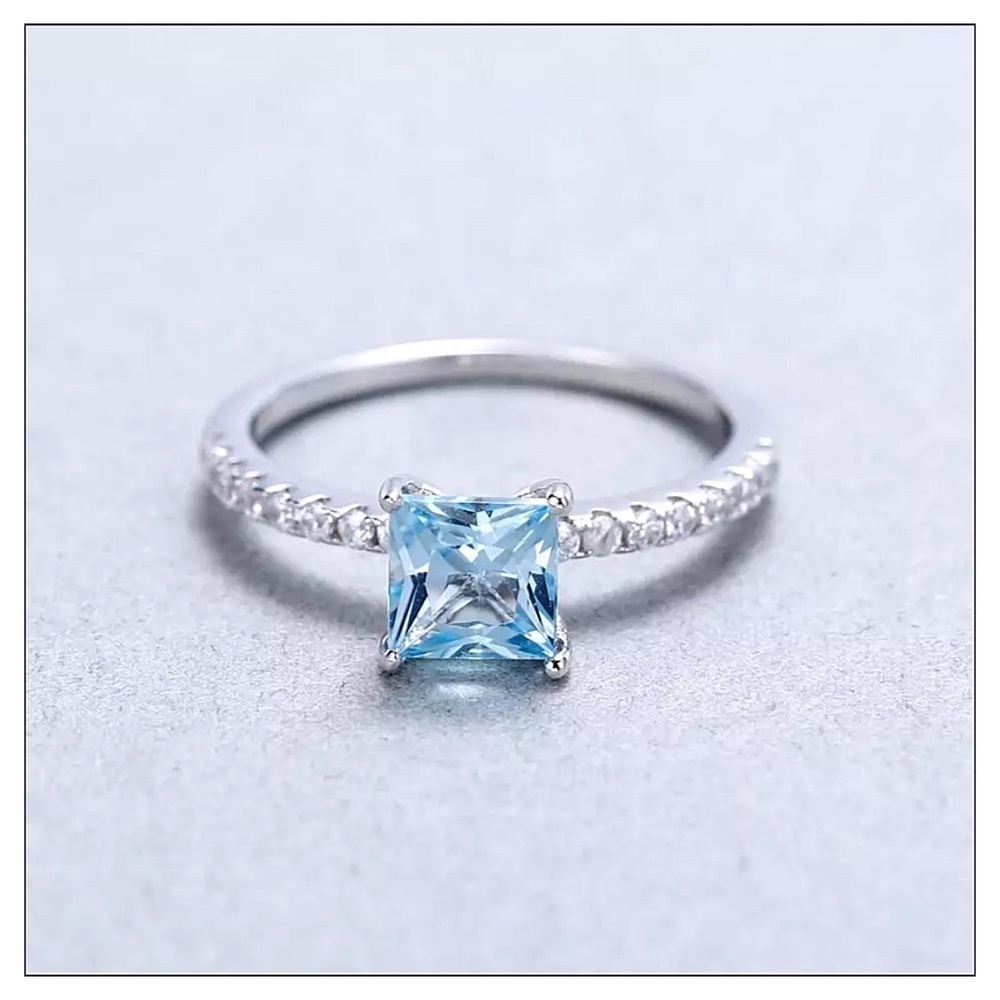 New Sterling Silver 1.5CT Princess Cut Natural Sky Blue Topaz Solitaire Ring